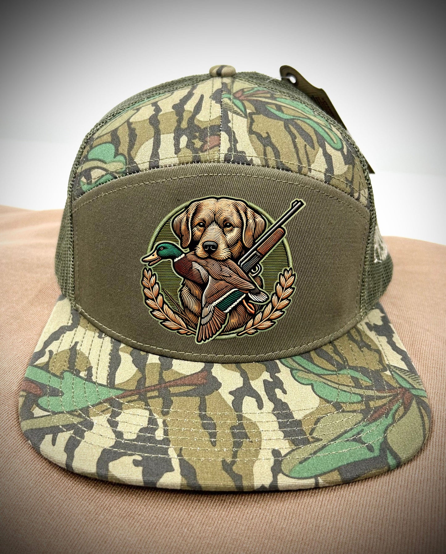 Lab - 7 Pannel Mossy Oak Green Leaf